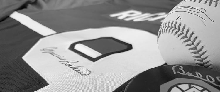 SOUVENIRS AUTHENTIQUES