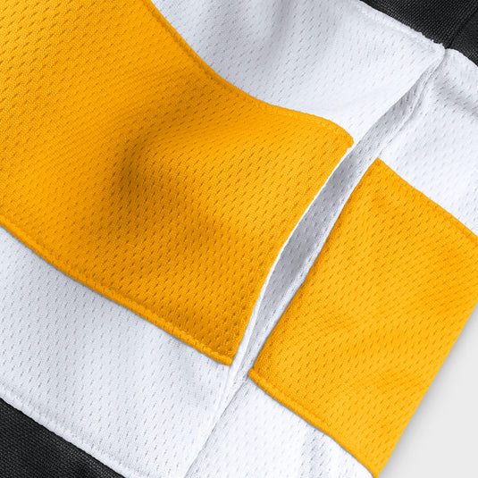 Boston Bruins NHL Puck Deep Lace-Up Hoodie 2.0