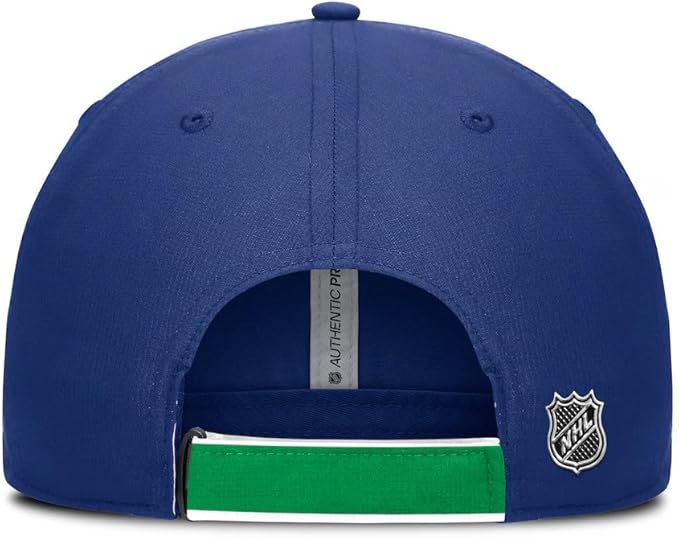 Chargez l&#39;image dans la visionneuse de la galerie, Casquette de camionneur sur scène du repêchage 2023 de la LNH des Bruins de Boston
