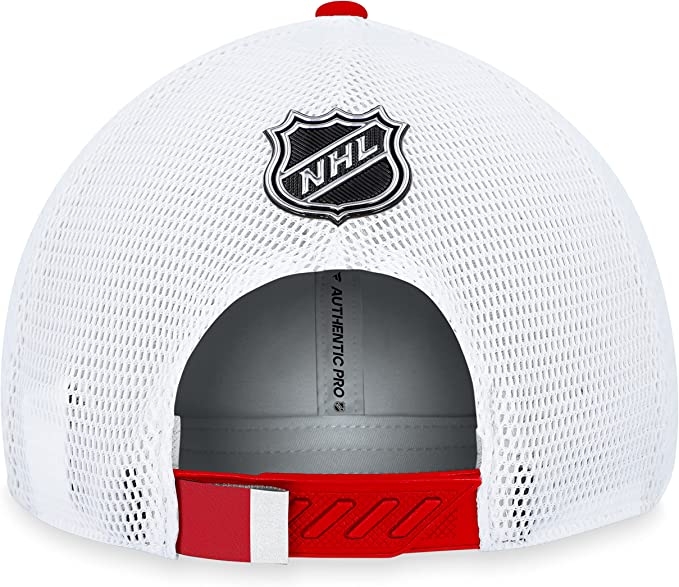 Load image into Gallery viewer, Detroit Red Wings 2023 NHL Draft On Stage Trucker Cap
