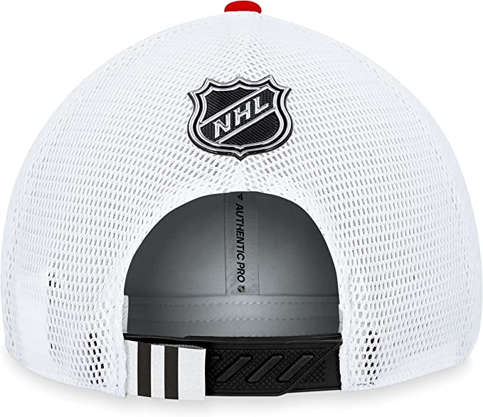 Load image into Gallery viewer, Chicago Blackhawks 2023 NHL Draft On Stage Trucker Cap
