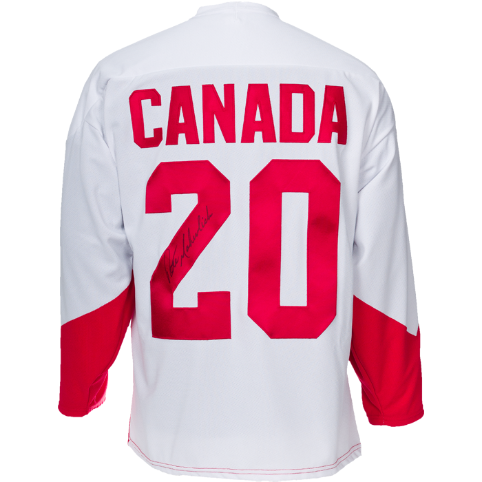 Load image into Gallery viewer, Peter Mahovlich Signed Team Canada &#39;72 Summit Series Jersey - Heritage Hockey™

