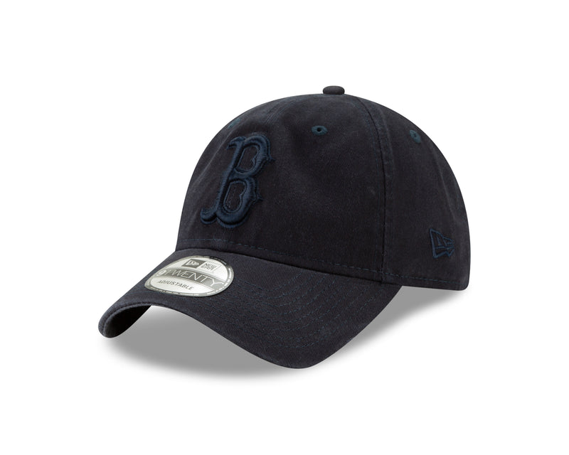 Chargez l&#39;image dans la visionneuse de la galerie, Casquette 9TWENTY Boston Red Sox MLB Core Classic noir sur noir
