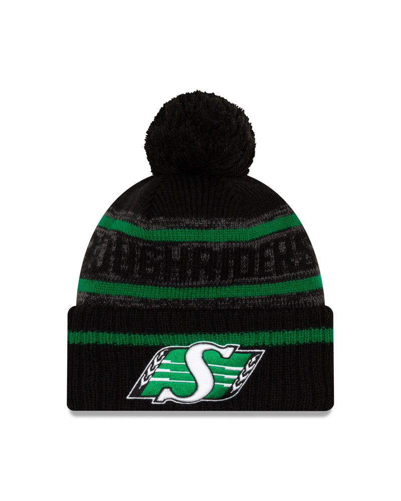 Chargez l&#39;image dans la visionneuse de la galerie, Tuque en tricot de sport sur le terrain des Roughriders de la Saskatchewan de la LCF
