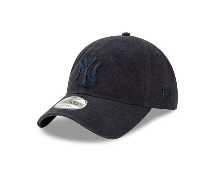 New York Yankees MLB Core Classic Black On Black 9TWENTY Cap