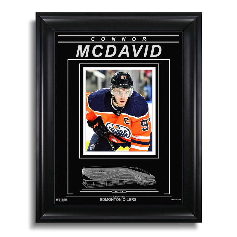 Chargez l&#39;image dans la visionneuse de la galerie, Connor McDavid Edmonton Oilers Photo encadrée gravée – Capitaine Gros plan
