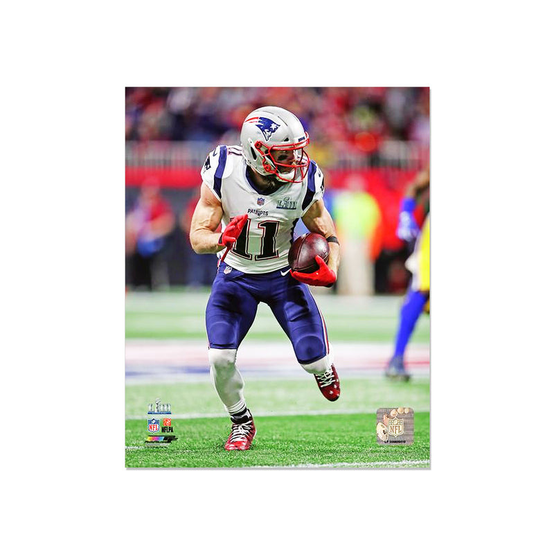 Chargez l&#39;image dans la visionneuse de la galerie, Julian Edelman New England Patriots Super Bowl LIII Champions Photo encadrée gravée
