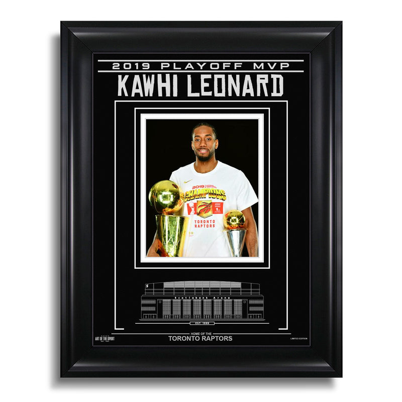 Chargez l&#39;image dans la visionneuse de la galerie, Kawhi Leonard Toronto Raptors Photo encadrée gravée – Pleins feux sur le MVP des séries éliminatoires 2019
