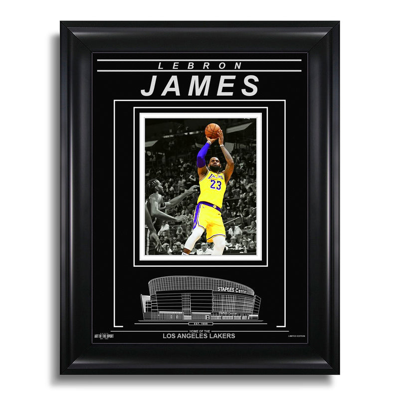 Chargez l&#39;image dans la visionneuse de la galerie, LeBron James Los Angeles Lakers Photo encadrée gravée – Action Spotlight
