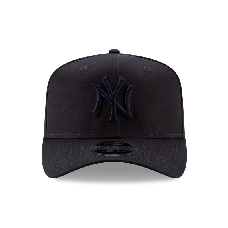 Chargez l&#39;image dans la visionneuse de la galerie, Casquette extensible ton sur ton de l&#39;équipe MLB des Yankees de New York
