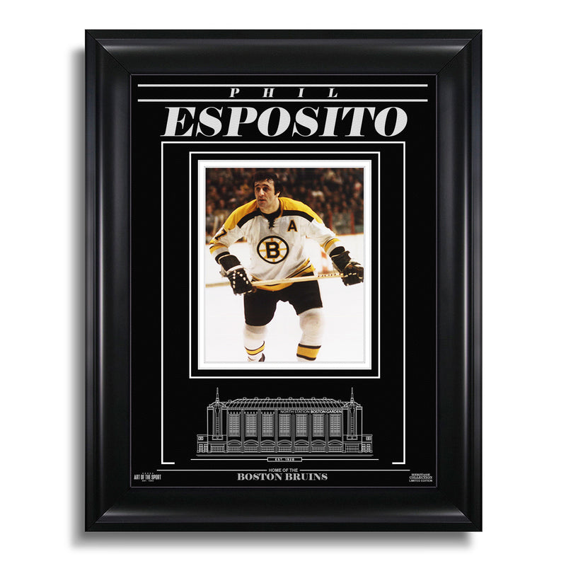 Chargez l&#39;image dans la visionneuse de la galerie, Phil Esposito Boston Bruins Photo encadrée gravée – Action Forward
