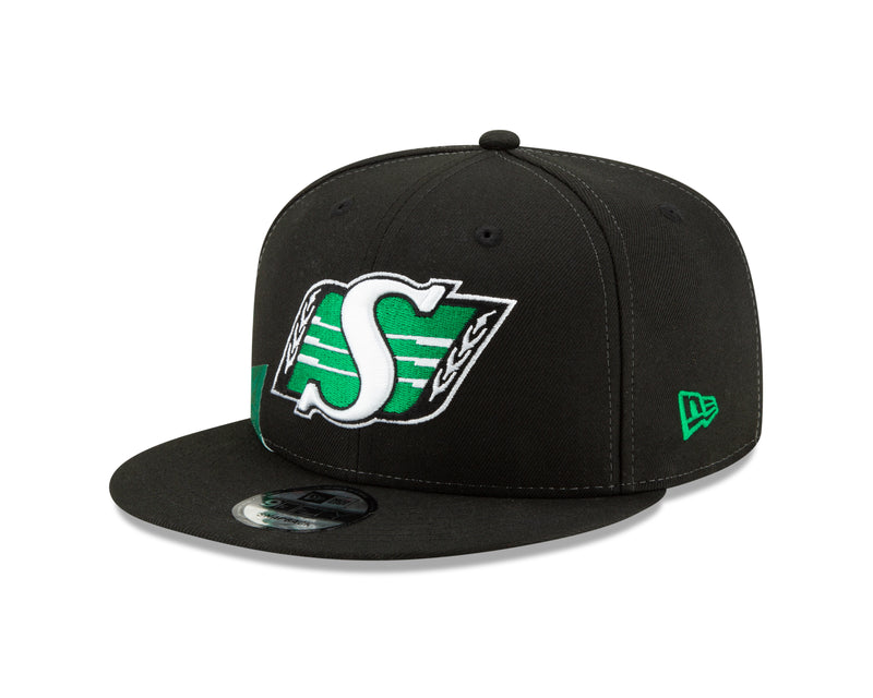 Chargez l&#39;image dans la visionneuse de la galerie, Casquette 9FIFTY sur le terrain de la LCF des Roughriders de la Saskatchewan
