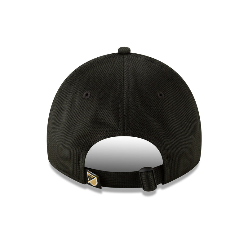 Load image into Gallery viewer, Los Angeles FC MLS On-Field 9TWENTY Team Cap
