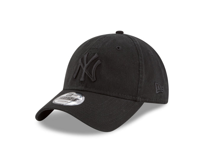 New York Yankees MLB Core Classic Tonal Black 9TWENTY Cap