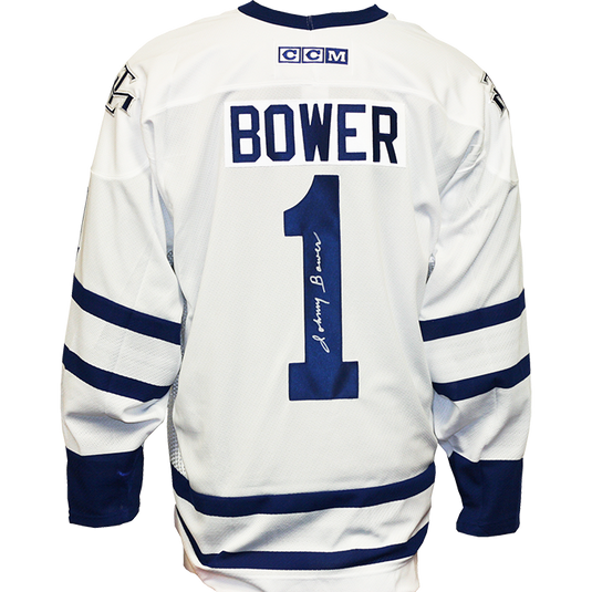 Johnny Bower a signé le maillot des Maple Leafs de Toronto