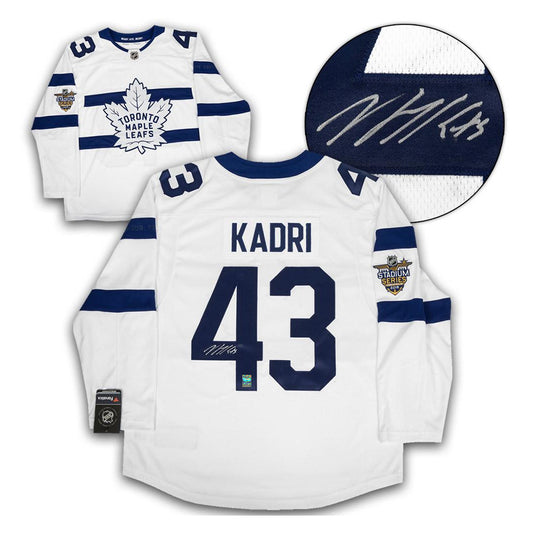 Nazem Kadri a signé le maillot des arènes des Maple Leafs de Toronto 