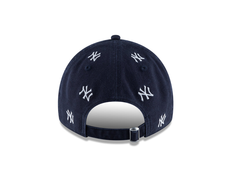 Load image into Gallery viewer, Women&#39;s New York Yankees MLB Logo Scatter 9TWENTY Cap
