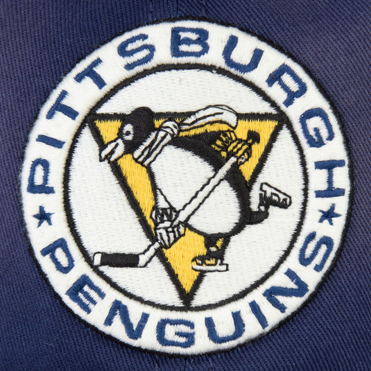 Casquette réglable de camionneur True Classic NHL des Penguins de Pittsburgh