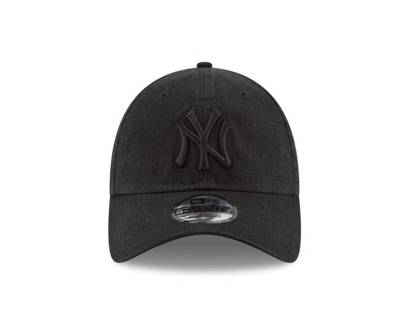 Chargez l&#39;image dans la visionneuse de la galerie, Casquette 9TWENTY noire ton sur ton MLB Core Classic des Yankees de New York
