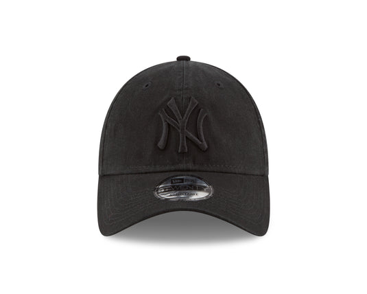 Casquette 9TWENTY noire ton sur ton MLB Core Classic des Yankees de New York