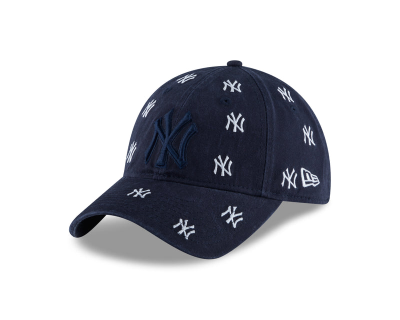 Load image into Gallery viewer, Women&#39;s New York Yankees MLB Logo Scatter 9TWENTY Cap
