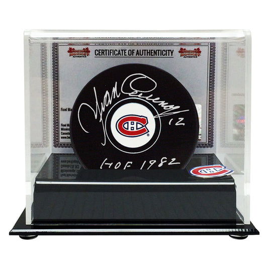 Yvan Cournoyer Signed Montreal Canadiens Puck